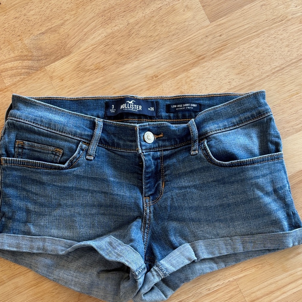 Hollister Low-Rise Rolled Hem Denim Shorts in Dark Blue